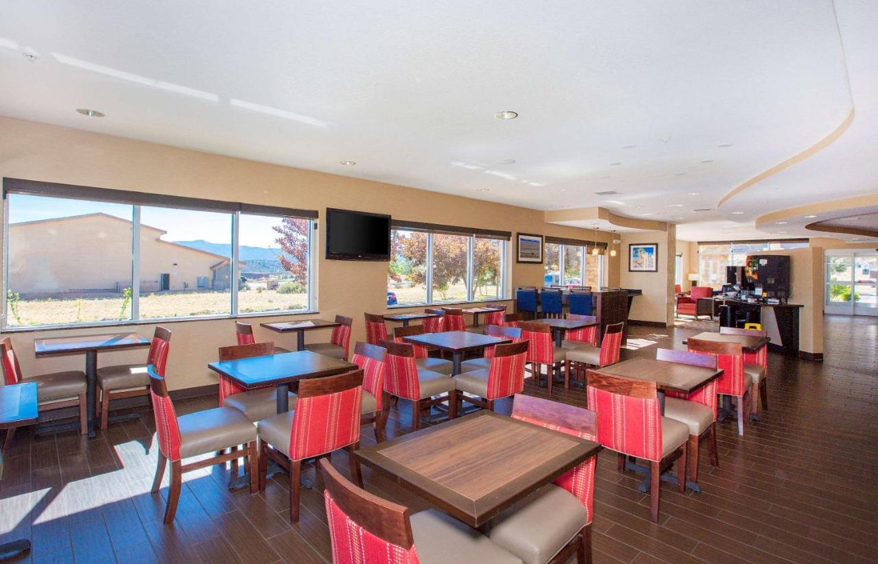 Comfort Suites Prescott Valley Exterior foto