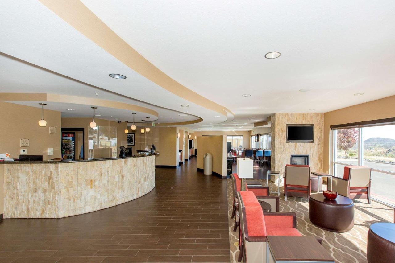 Comfort Suites Prescott Valley Exterior foto